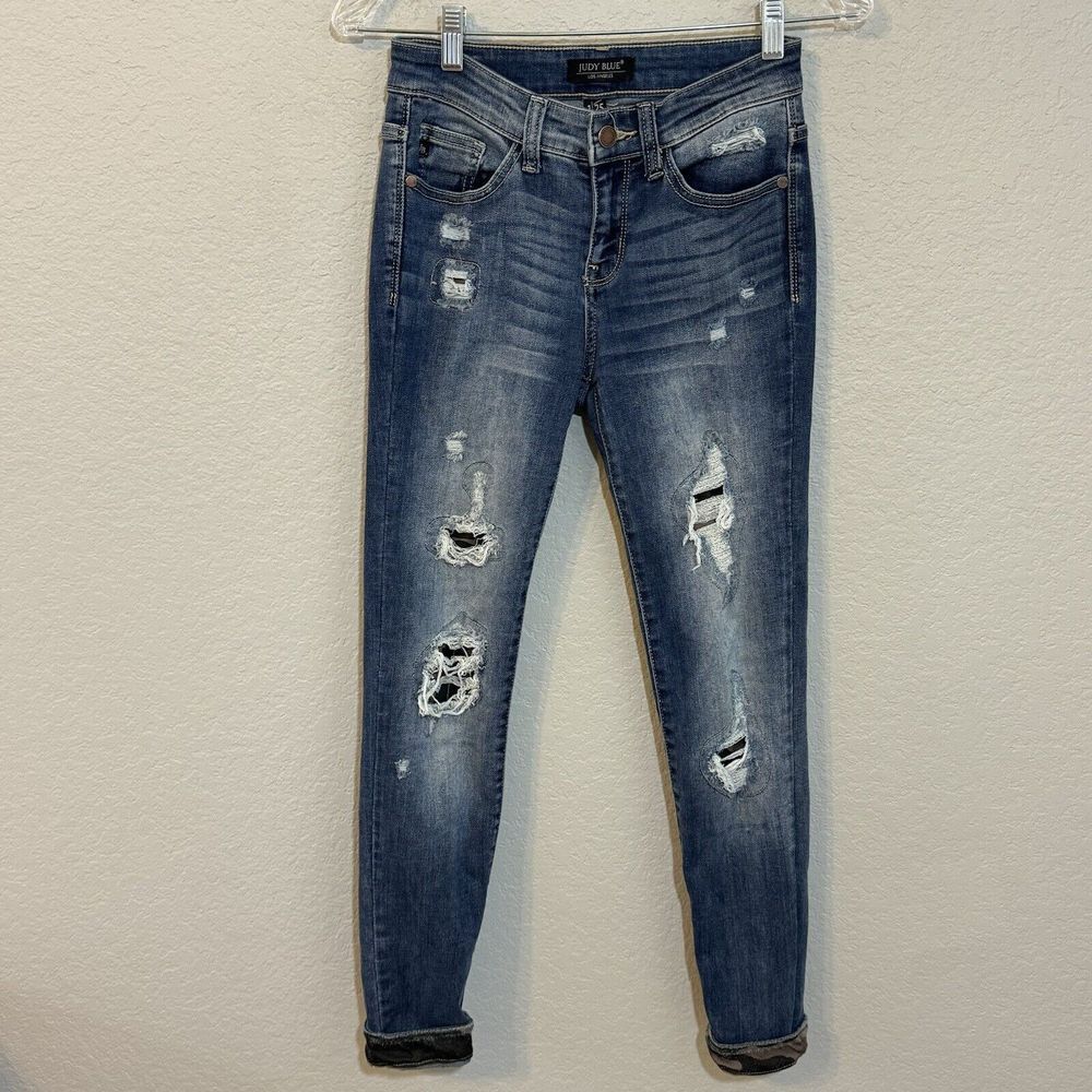 Judy Blue Skinny Fit Jeans Women size 1/25 Distressed Raw Hem Medium CAMO